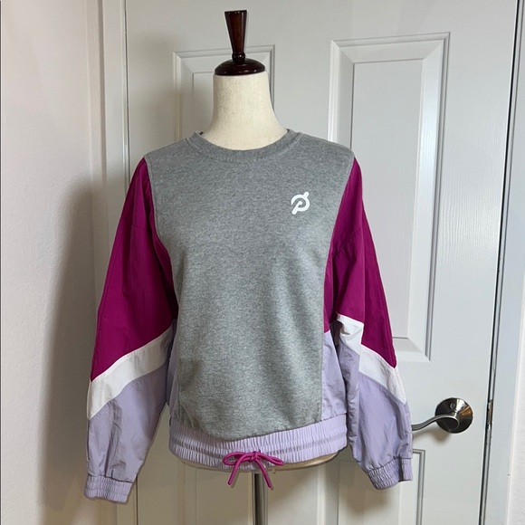 Peloton Sweatshirt Womens M Gray Pink White Active Windbreaker Chic
Pullover Top - Picture 3 of 9